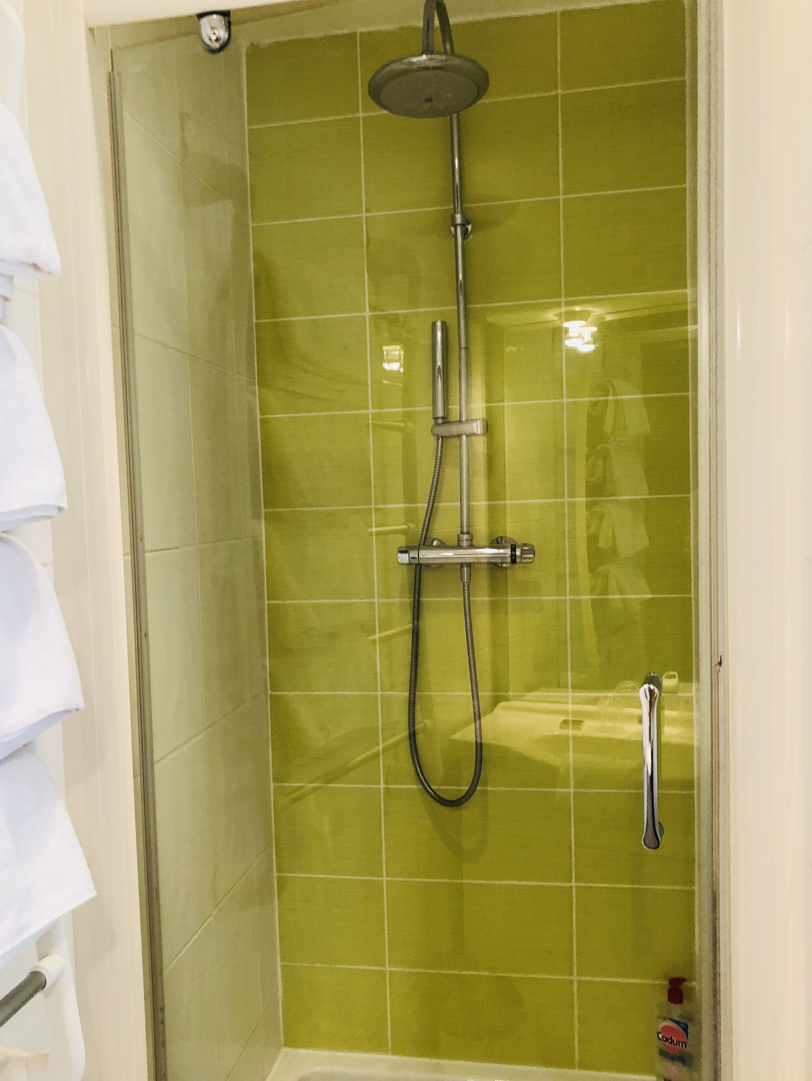 basic quadruple room | bathroom | free toiletries, hair dryer, towels