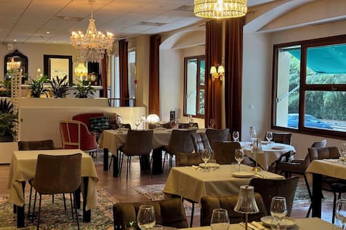 Ze serveren er lunch en diner