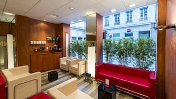 Sala de estar en el lobby