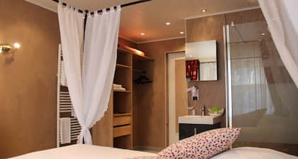 HĂŽtel Restaurant Les Pins