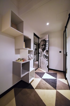 Grand Superior | 1 slaapkamer, individueel gedecoreerd, individueel gemeubileerd