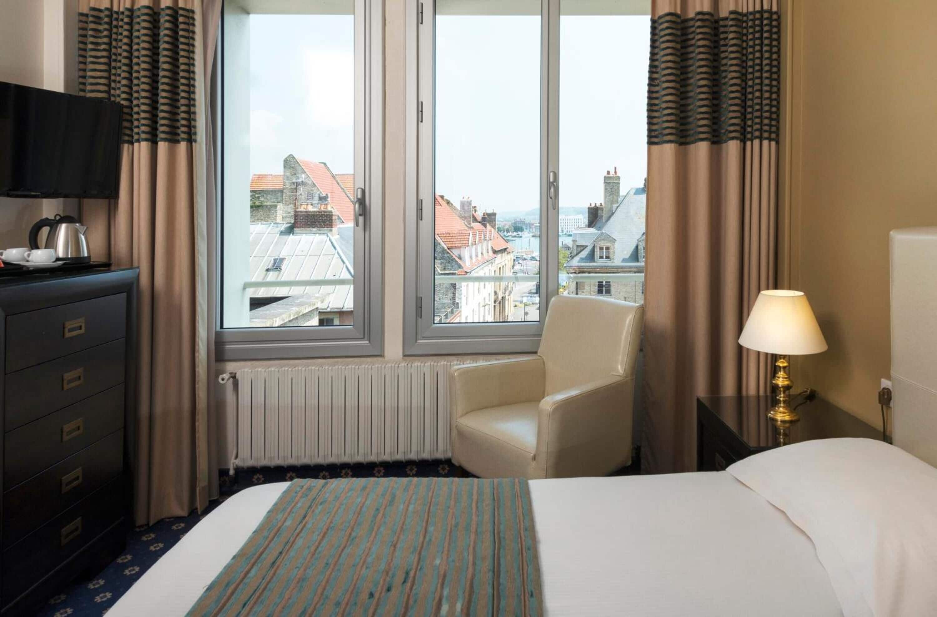 Minibar, in-room safe, desk, blackout curtains