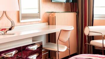 1 habitación, minibar, caja de seguridad en la habitación y escritorio