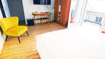 Premium bedding, desk, blackout curtains, soundproofing