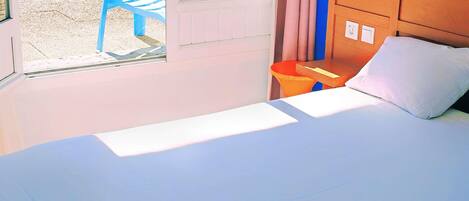 Standard Room, 1 Double Bed, Balcony | Premium bedding, desk, blackout drapes, soundproofing