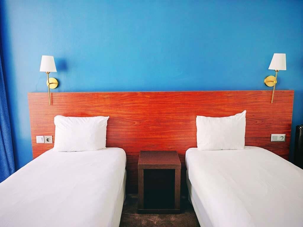 Chambre Standard, 2 lits une place | Literie de qualité supérieure, bureau, rideaux occultants