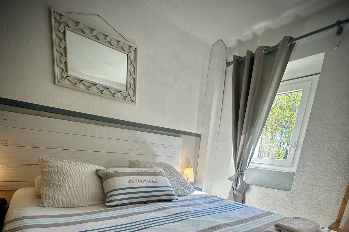 1 habitación, ropa de cama de alta calidad y decoración personalizada