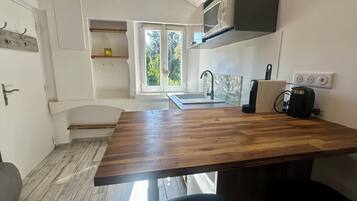 Studio 2/4 persons | Private kitchen