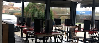 ibis Styles Rouen Val De Reuil