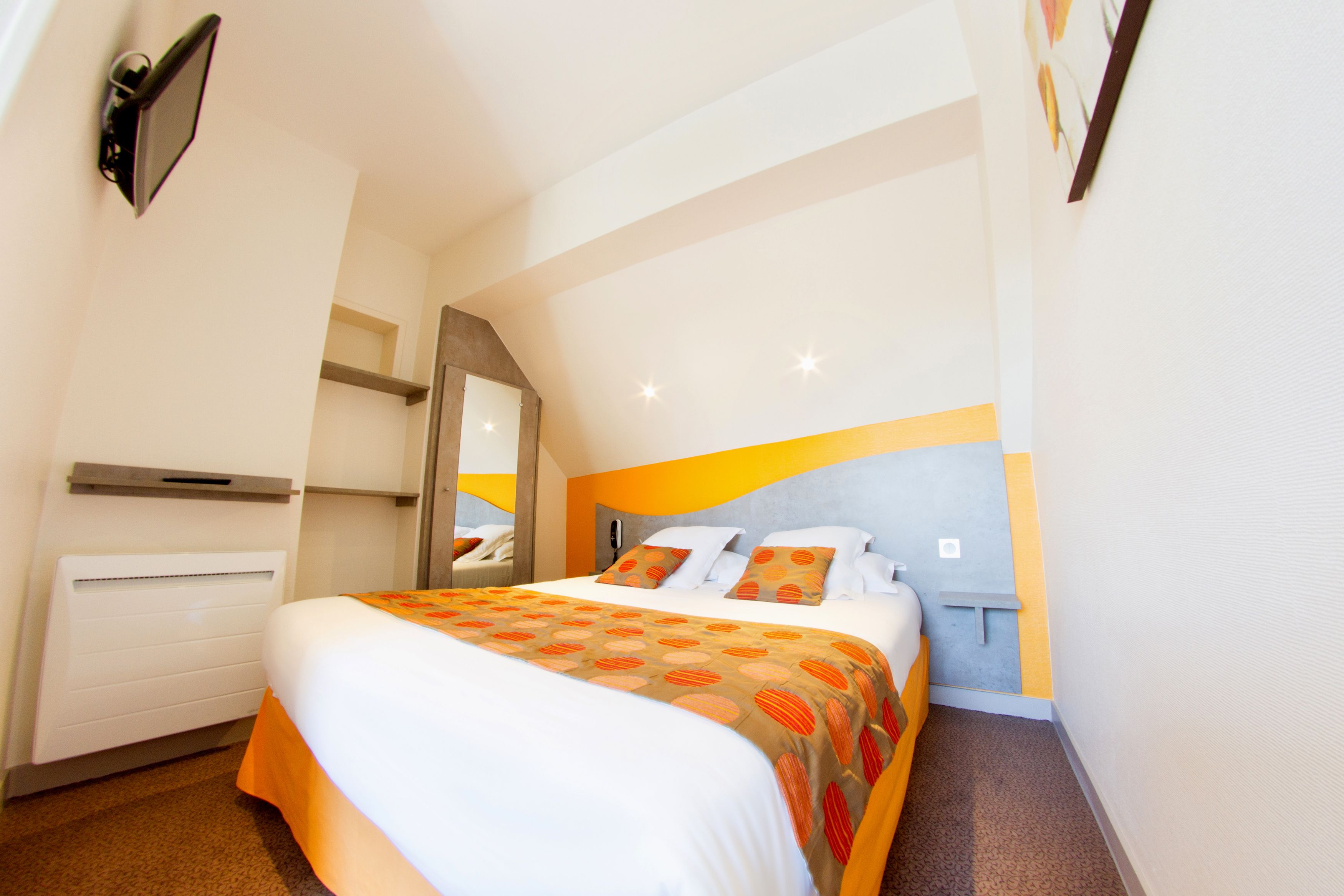 comfort double room, 1 double bed | desk, soundproofing, free wifi