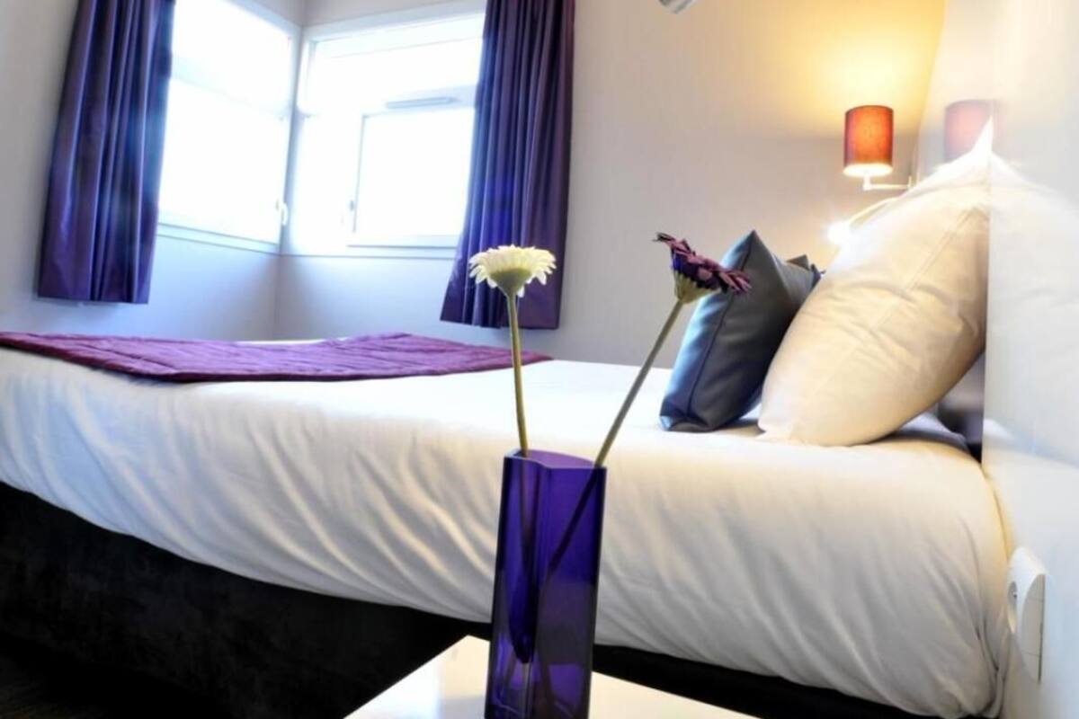 desk, soundproofing, iron/ironing board, free cots/infant beds