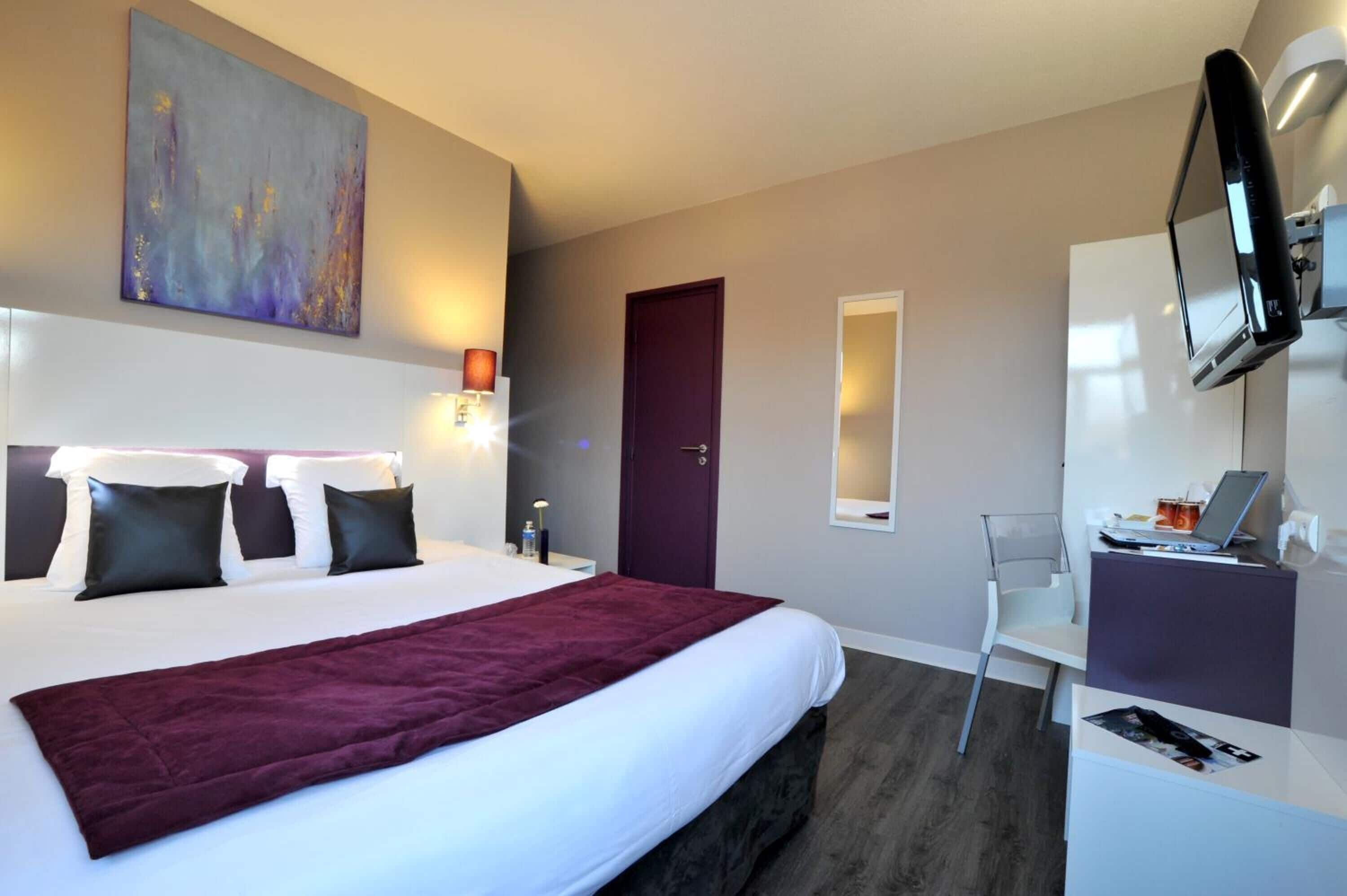 desk, soundproofing, iron/ironing board, free cots/infant beds