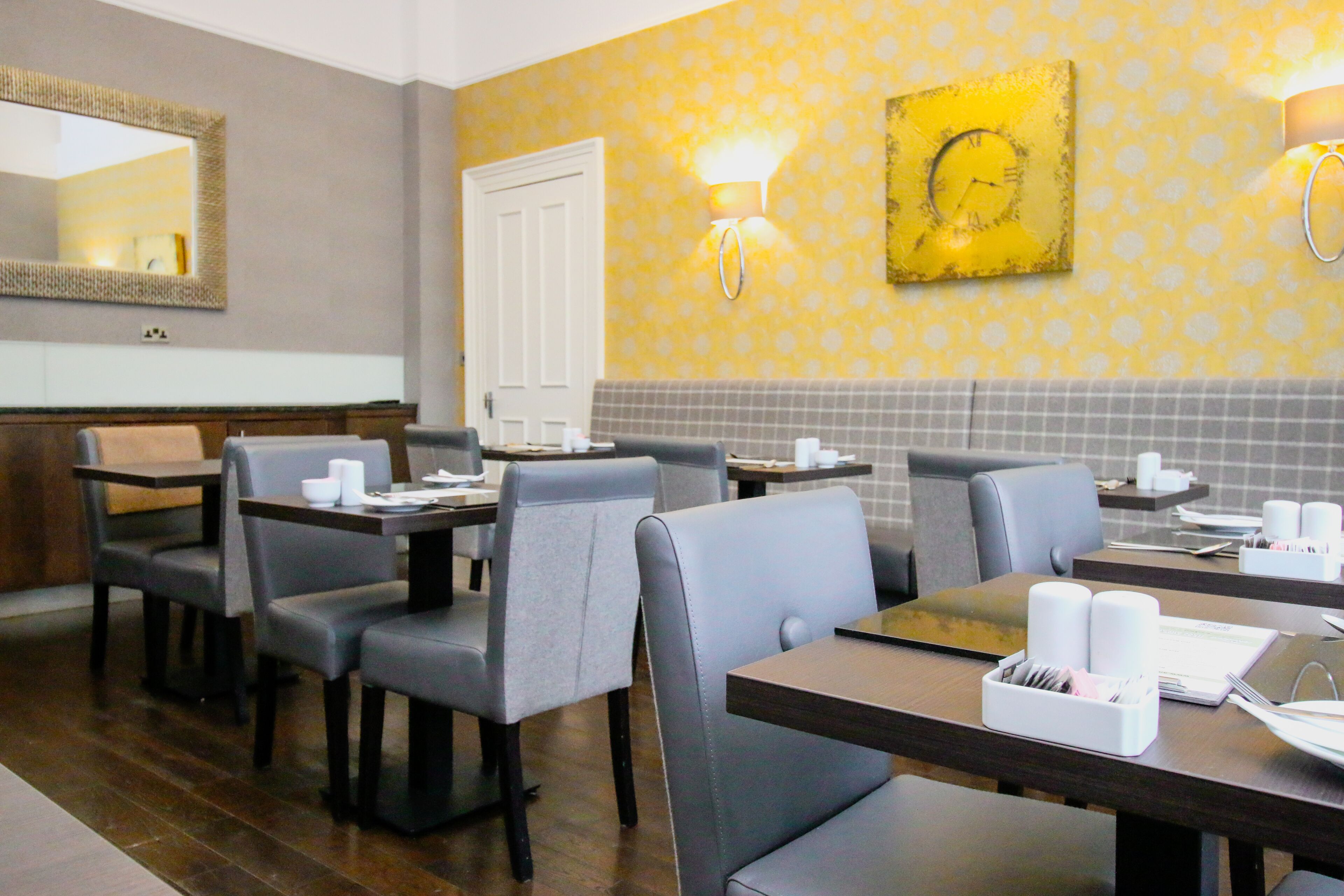 Foto - Ambassador Hotel