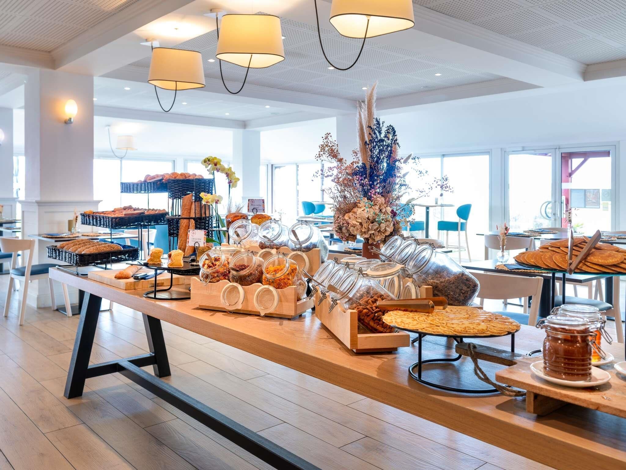 Petit déjeuner buffet compris tous les jours