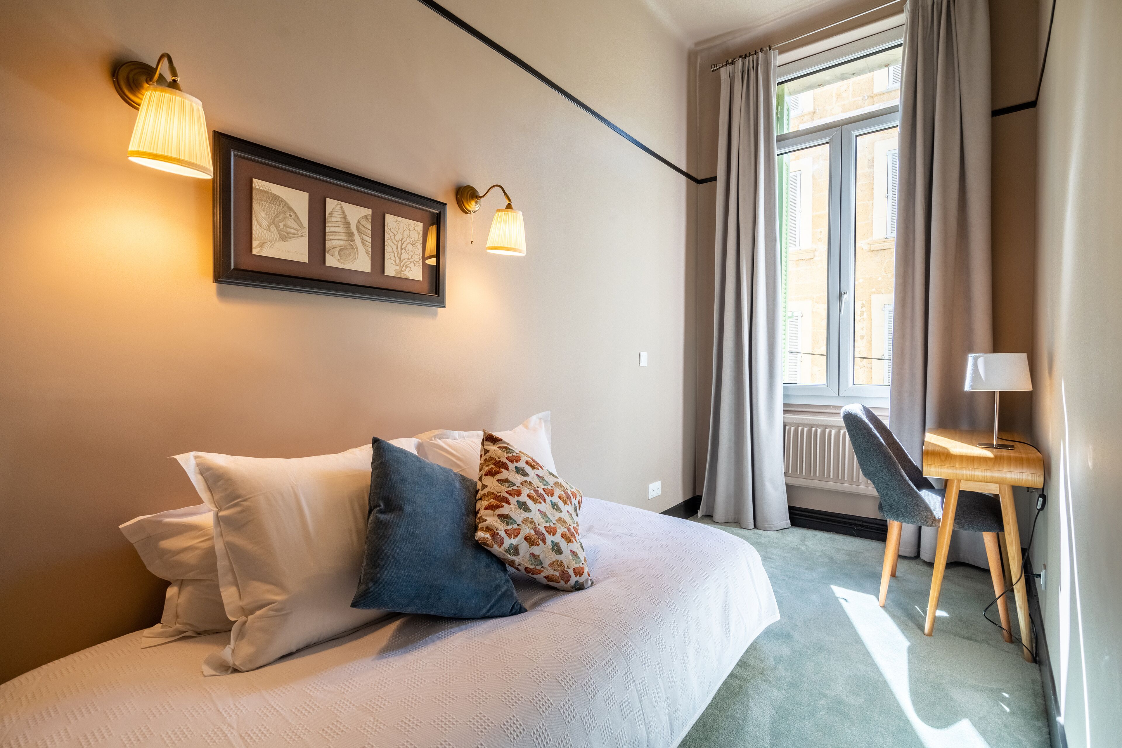 triple deluxe family | egyptian cotton sheets, premium bedding, select comfort beds