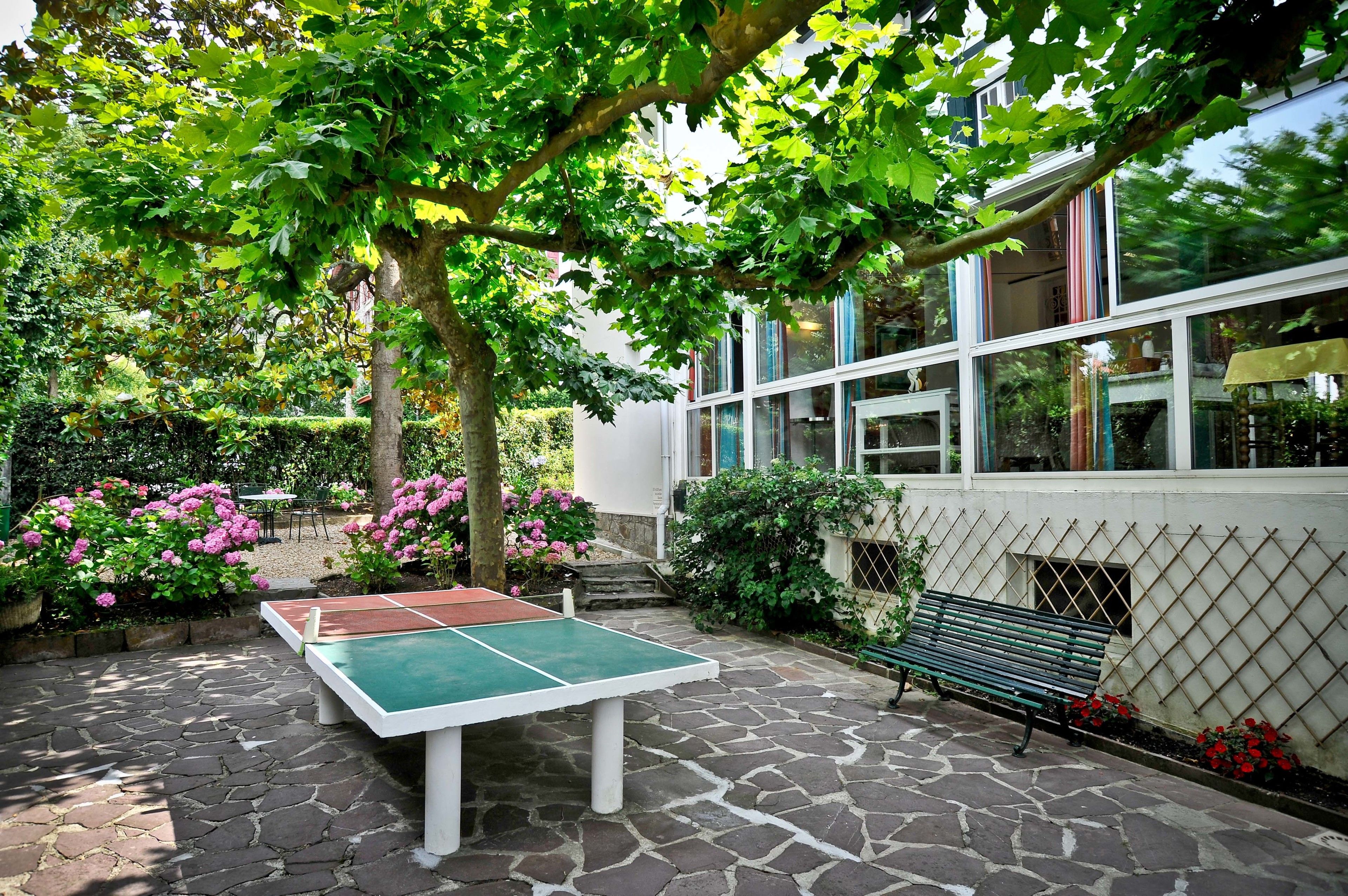 children’s play area – outdoor