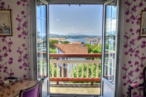 双人房, 海景 | 高档床上用品、特色装修、特色家居、遮光窗帘