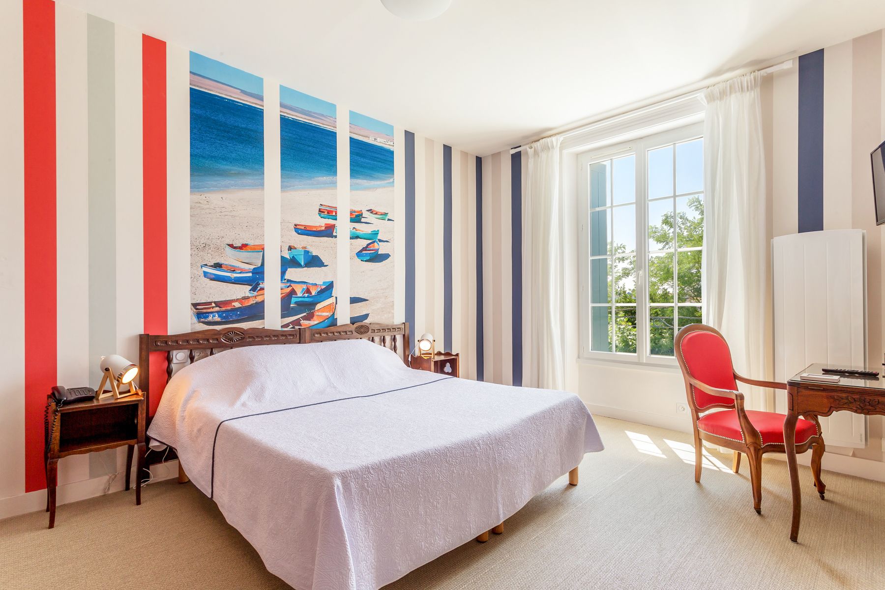 comfort double room | bathroom | free toiletries, hair dryer, towels, soap