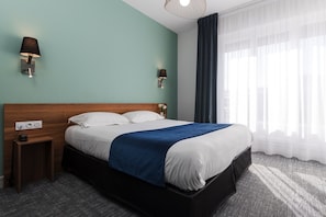 Superior-Doppelzimmer, 1 Doppelbett | Schreibtisch, Bügeleisen/Bügelbrett, kostenloses WLAN, Bettwäsche
