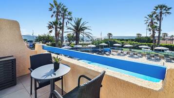 Superior tweepersoonskamer, balkon (Sea View) | Uitzicht vanaf balkon