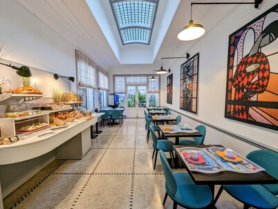 HOTEL ARVERNA VICHY - ClT'HOTEL