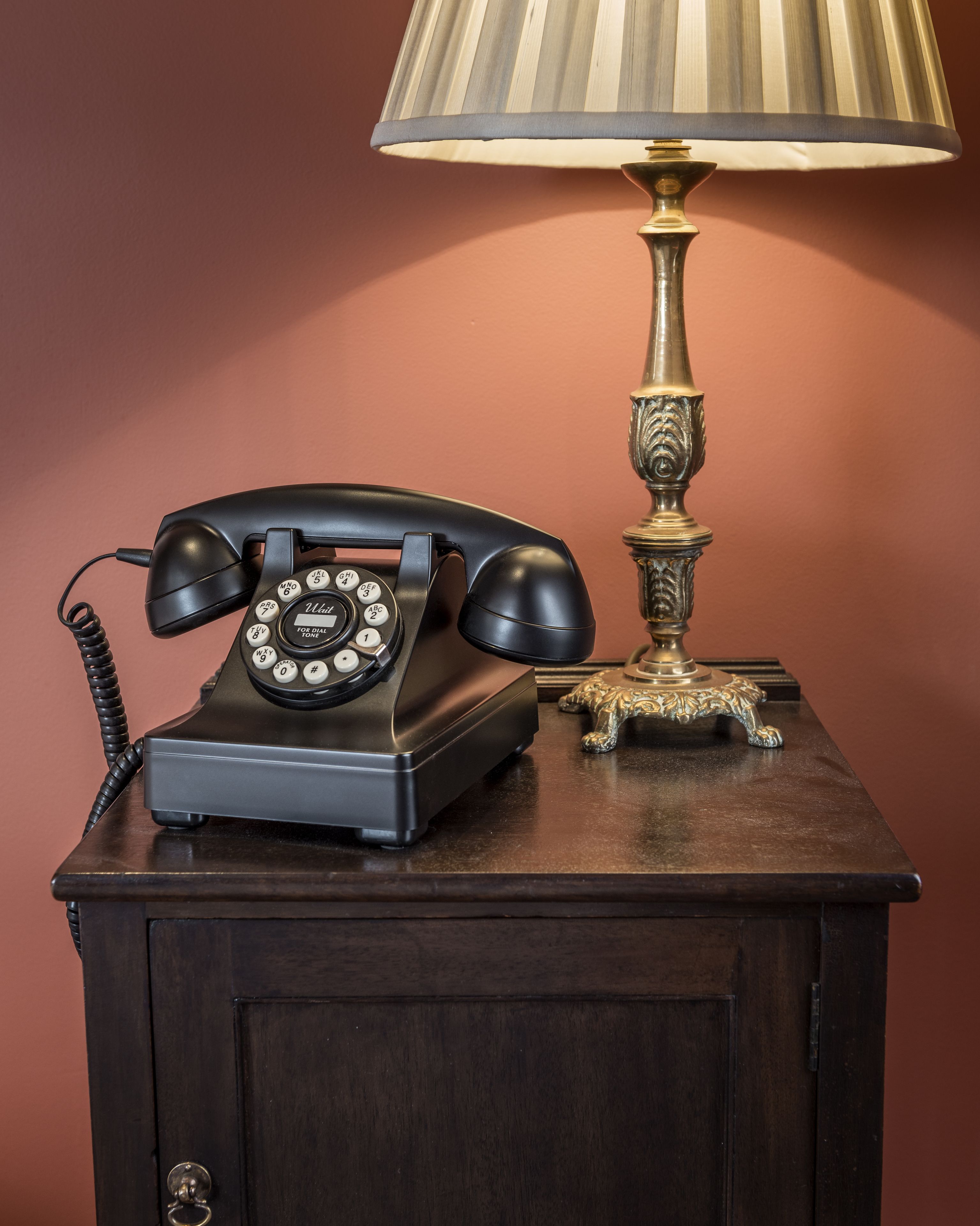 egyptian cotton sheets, premium bedding, in-room safe