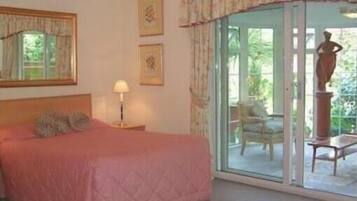 Premium bedding, desk, blackout curtains, iron/ironing board