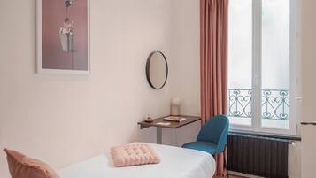 Chambre (Single) | Coffres-forts dans les chambres, bureau