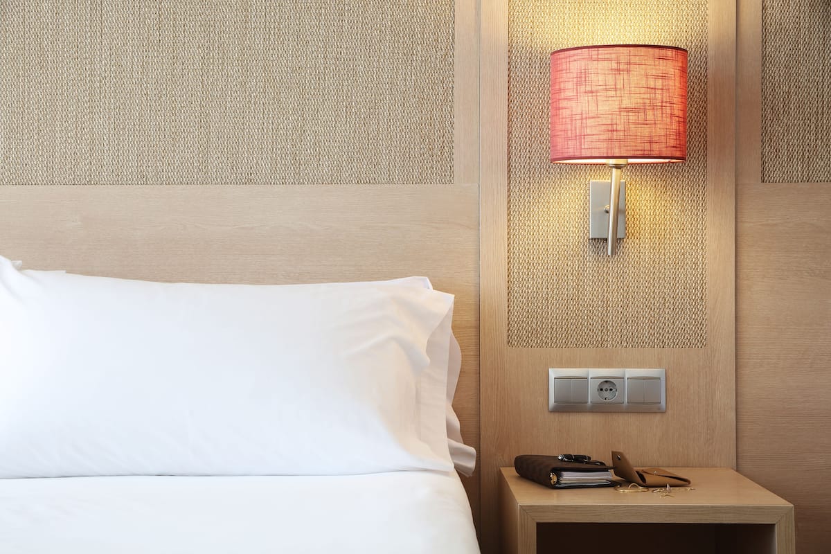 Ropa de cama de alta calidad y cortinas blackout