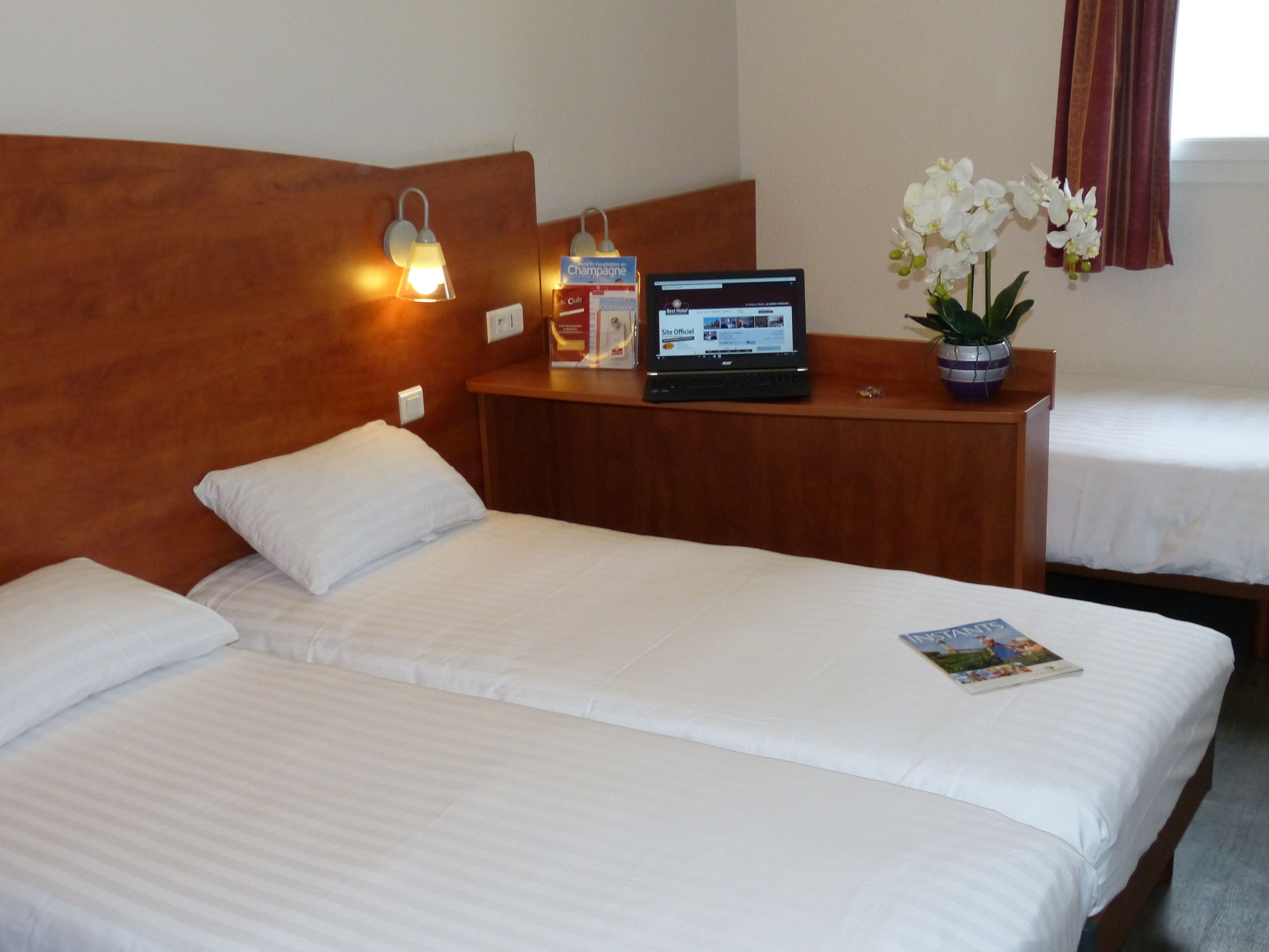 Foto - Brit Hotel Reims La Pompelle