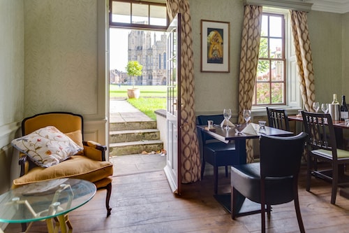 The Ancient Gatehouse Hotel