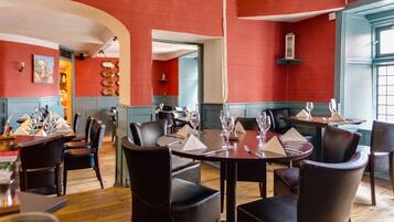 Aamiainen, lounas ja illallinen; italialainen keittiö