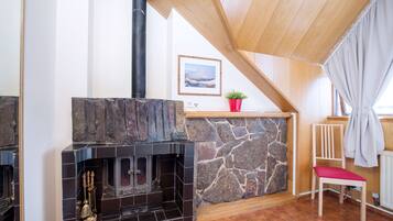 Desk, blackout curtains, cots/infant beds, rollaway beds