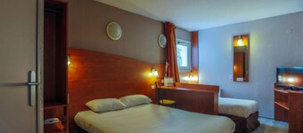 Adams Hotel
