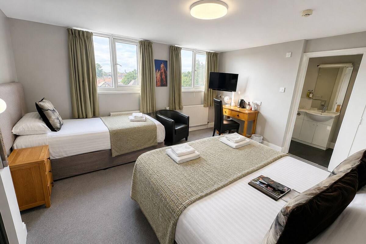 Family Triple Room (3) | Premium bedding, desk, laptop workspace, WiFi