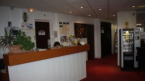 Lobby - Hotel Saint André (Clermont-Ferrand)