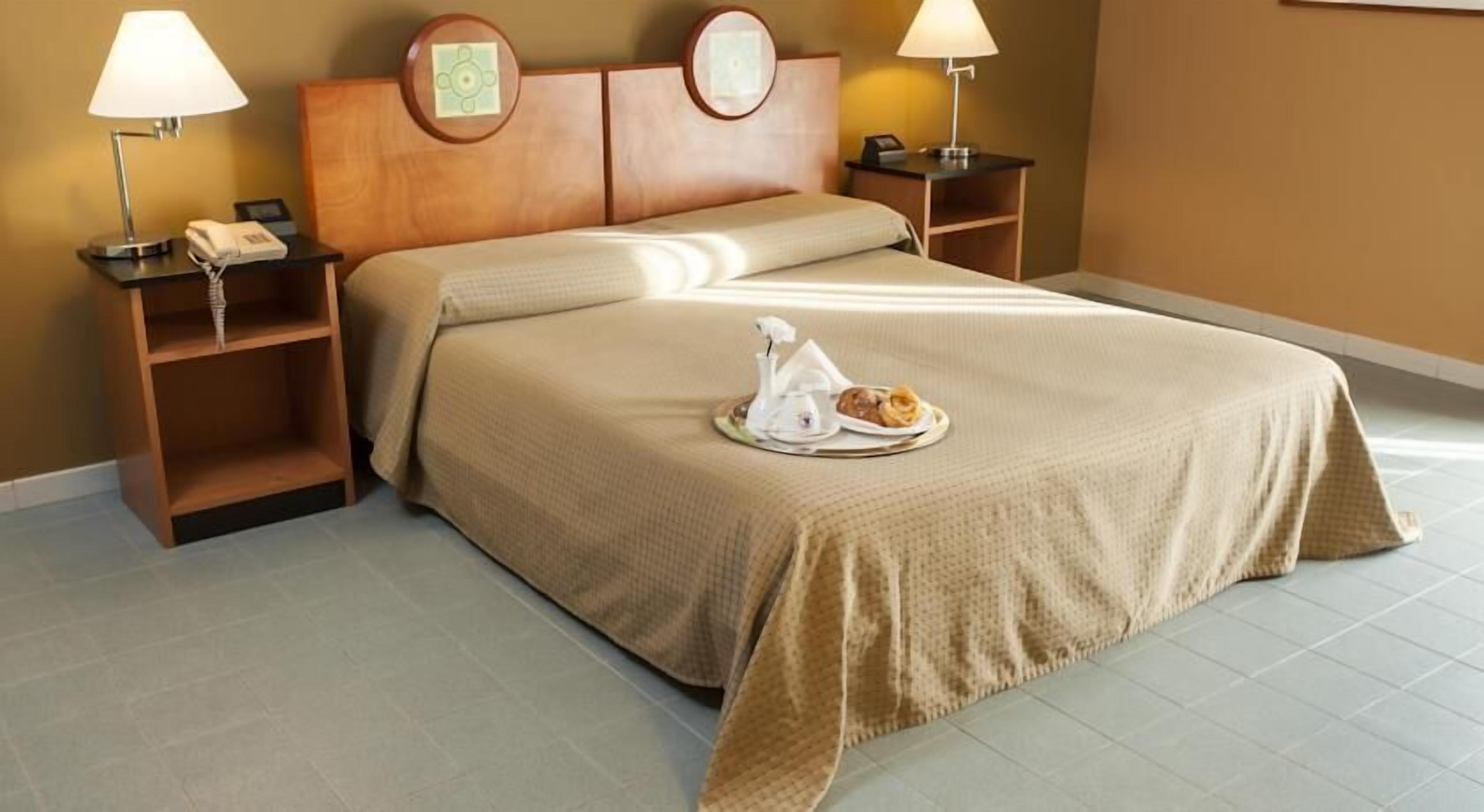 Minibar, in-room safe, desk, free cribs/infant beds