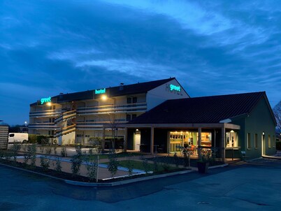 greet Hotel Belleville en Beaujolais A6