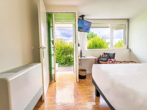 greet Hotel Belleville en Beaujolais A6