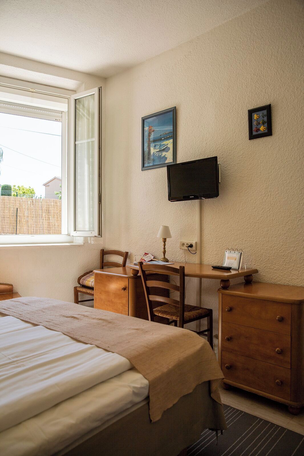 غرفة مزدوجة عادية - بحمام داخل الغرفة | واي فاي