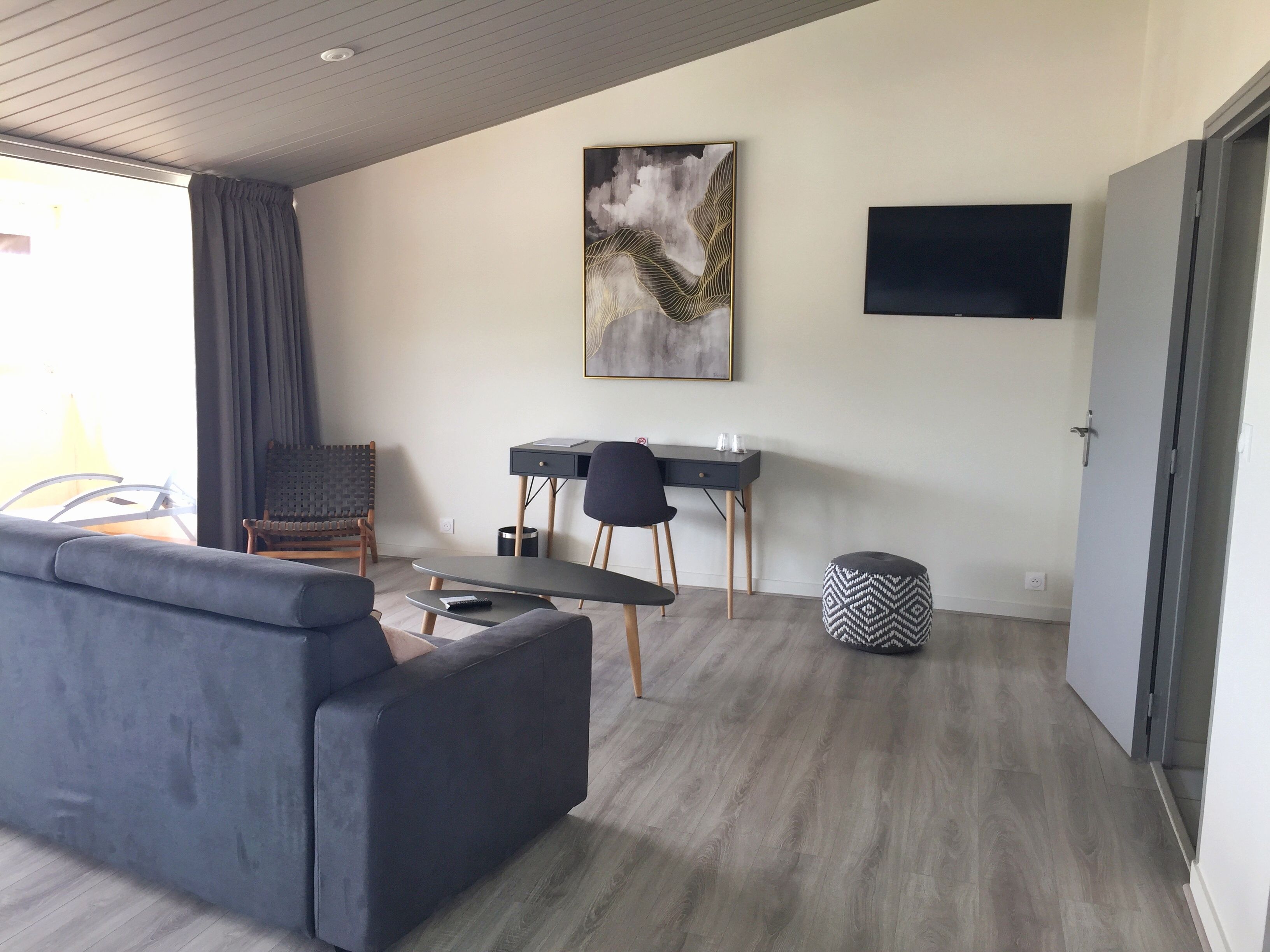 family suite, sea view | 1 bedroom, in-room safe, desk, soundproofing