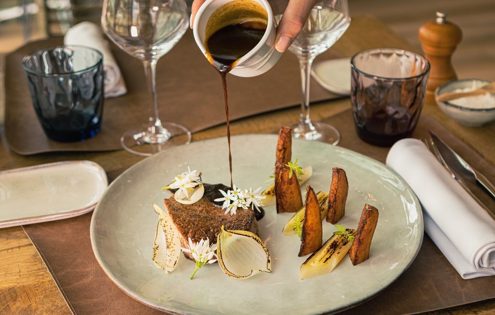 breakfast, lunch, dinner served; french cuisine