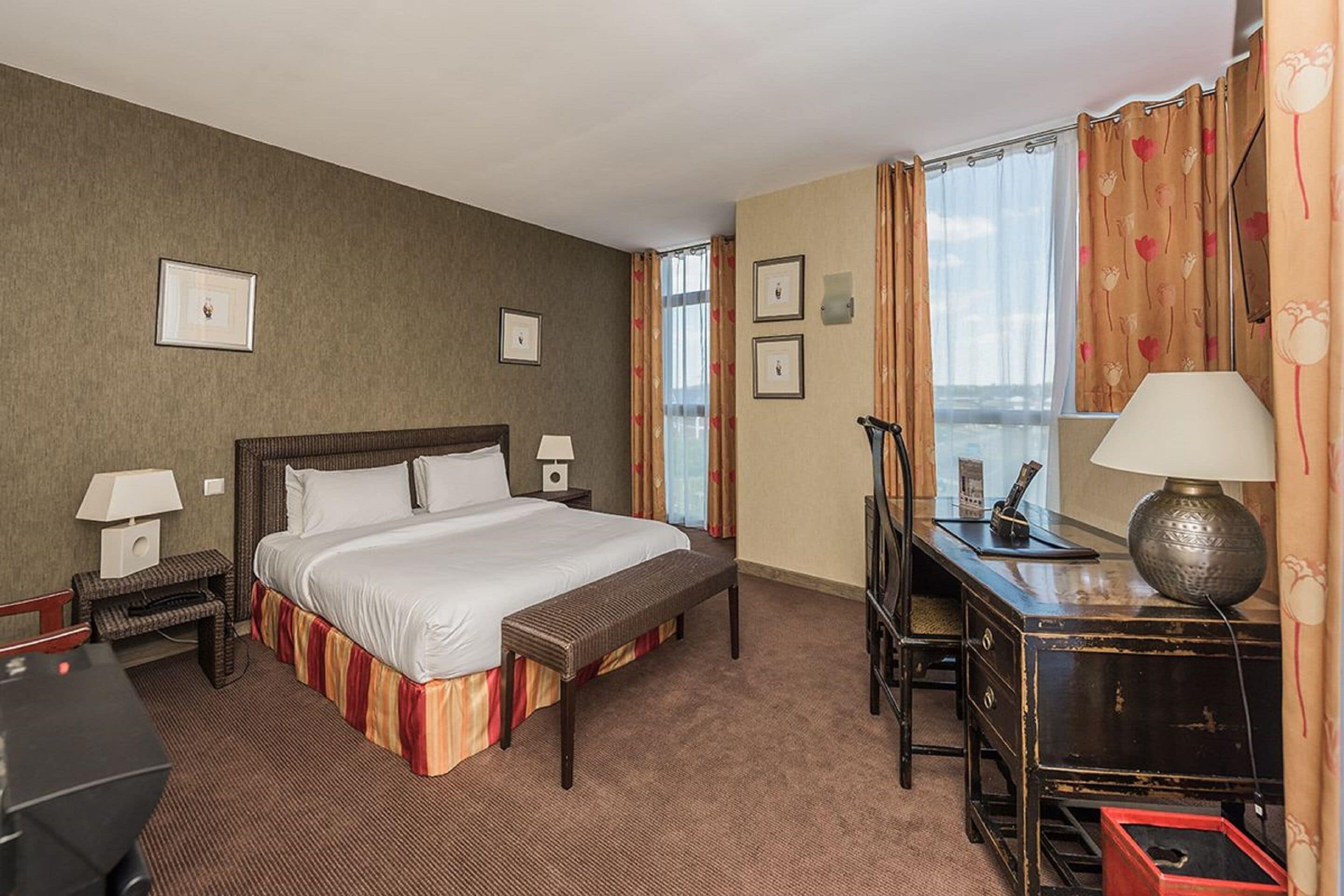 blackout curtains, iron/ironing board, free wifi, bed sheets