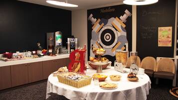 Daily buffet breakfast (EUR 13 per person)