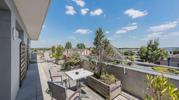 Suite | Balcony