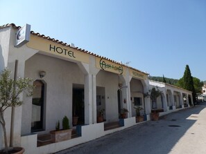 Exterior - Alba-Flora (Sollies Pont)