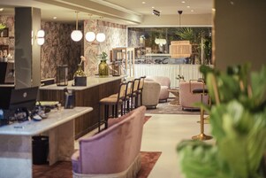 Sala de estar en el lobby