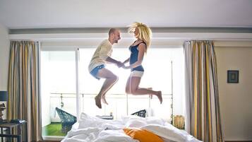 Deluxe kamer | Een kluis op de kamer, gratis wifi, beddengoed