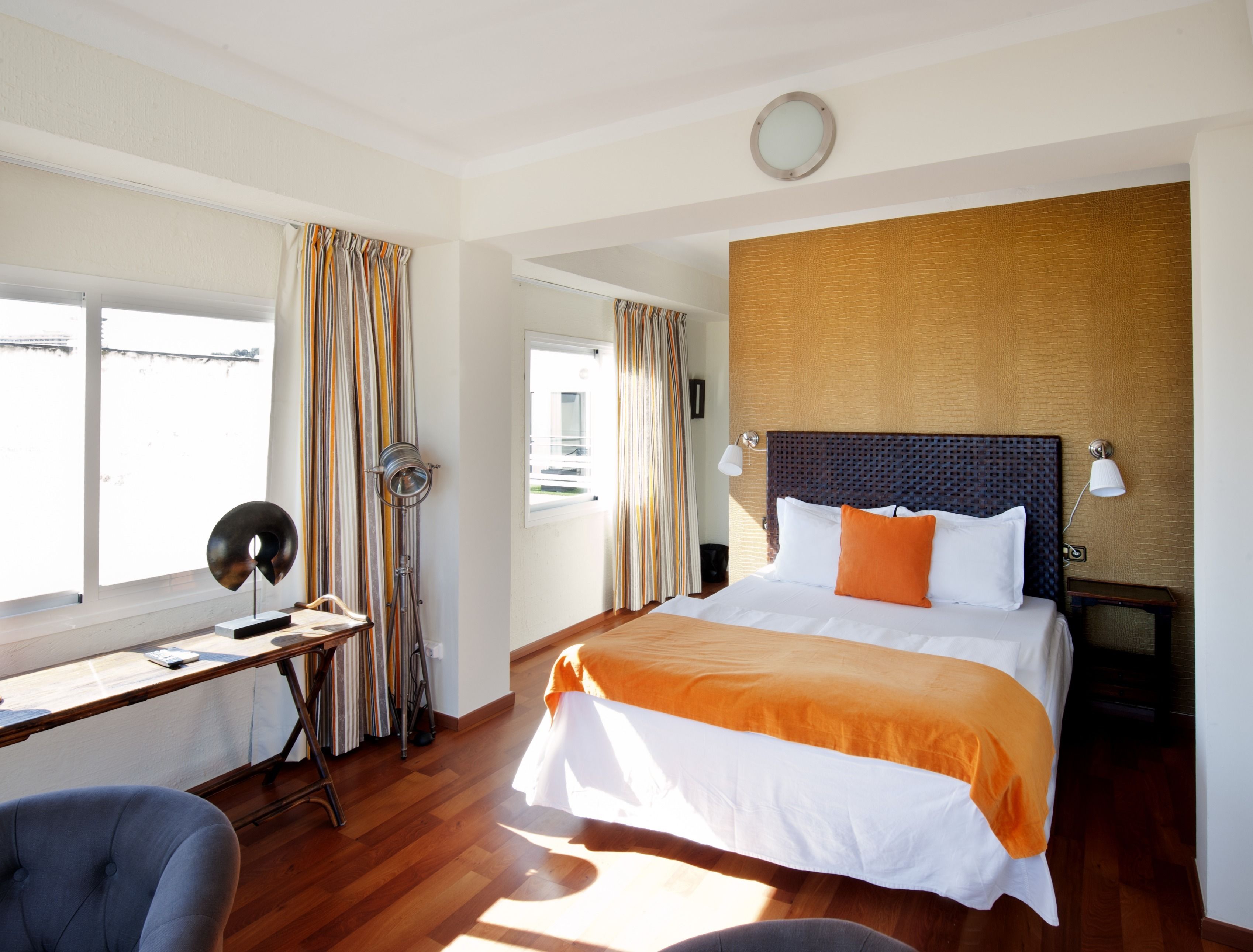 large double room | in-room safe, free wifi, bed sheets