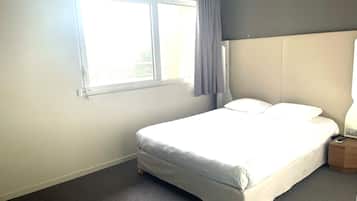 Desk, blackout curtains, soundproofing, free cots/infant beds